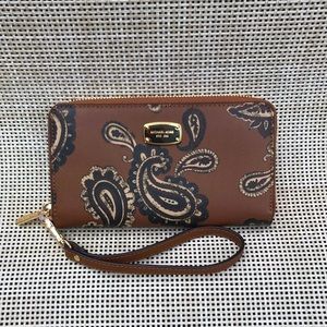 Michael Kors Brown / Tan Paisley Wallet / Wristlet Never Used